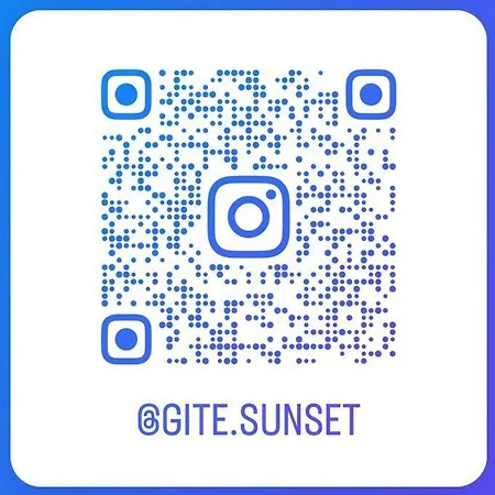 Sunset Family Mont Saint Michel Ferienhaus Céaux